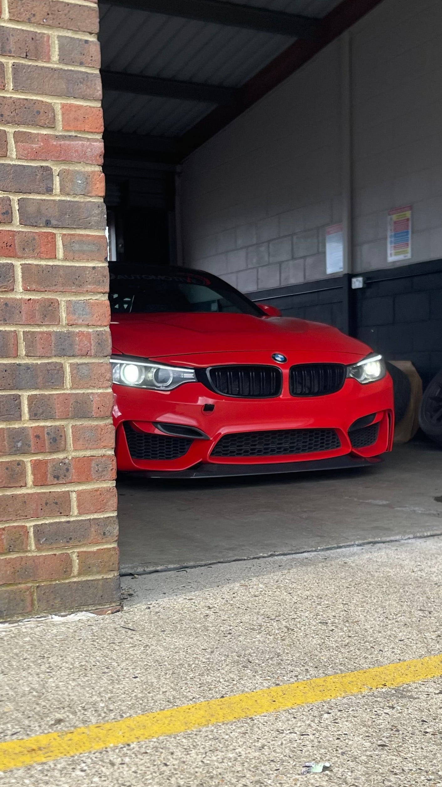 BMW M3/4 GT4 style brake ducts