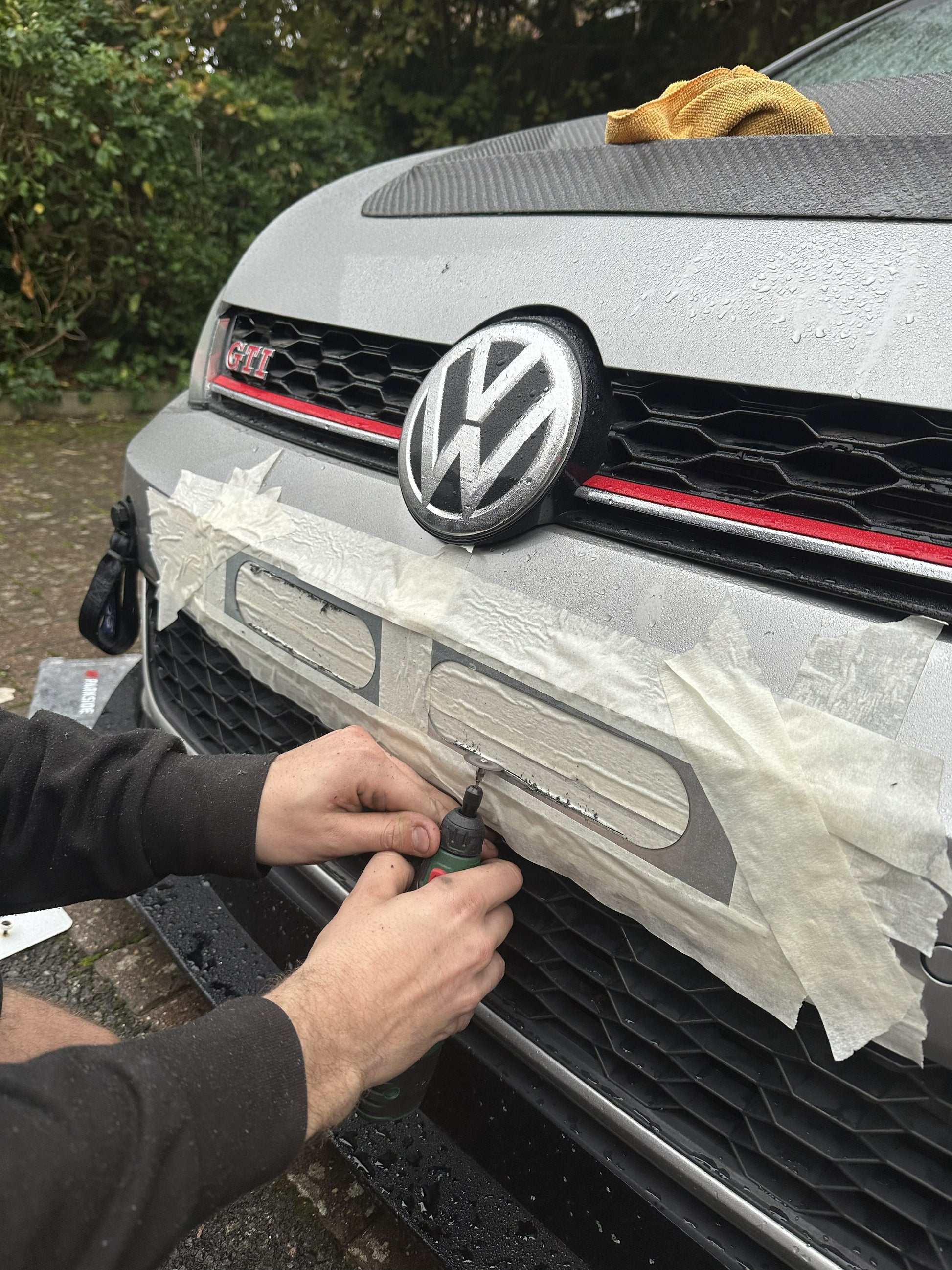 2x Speed hole template and grilles